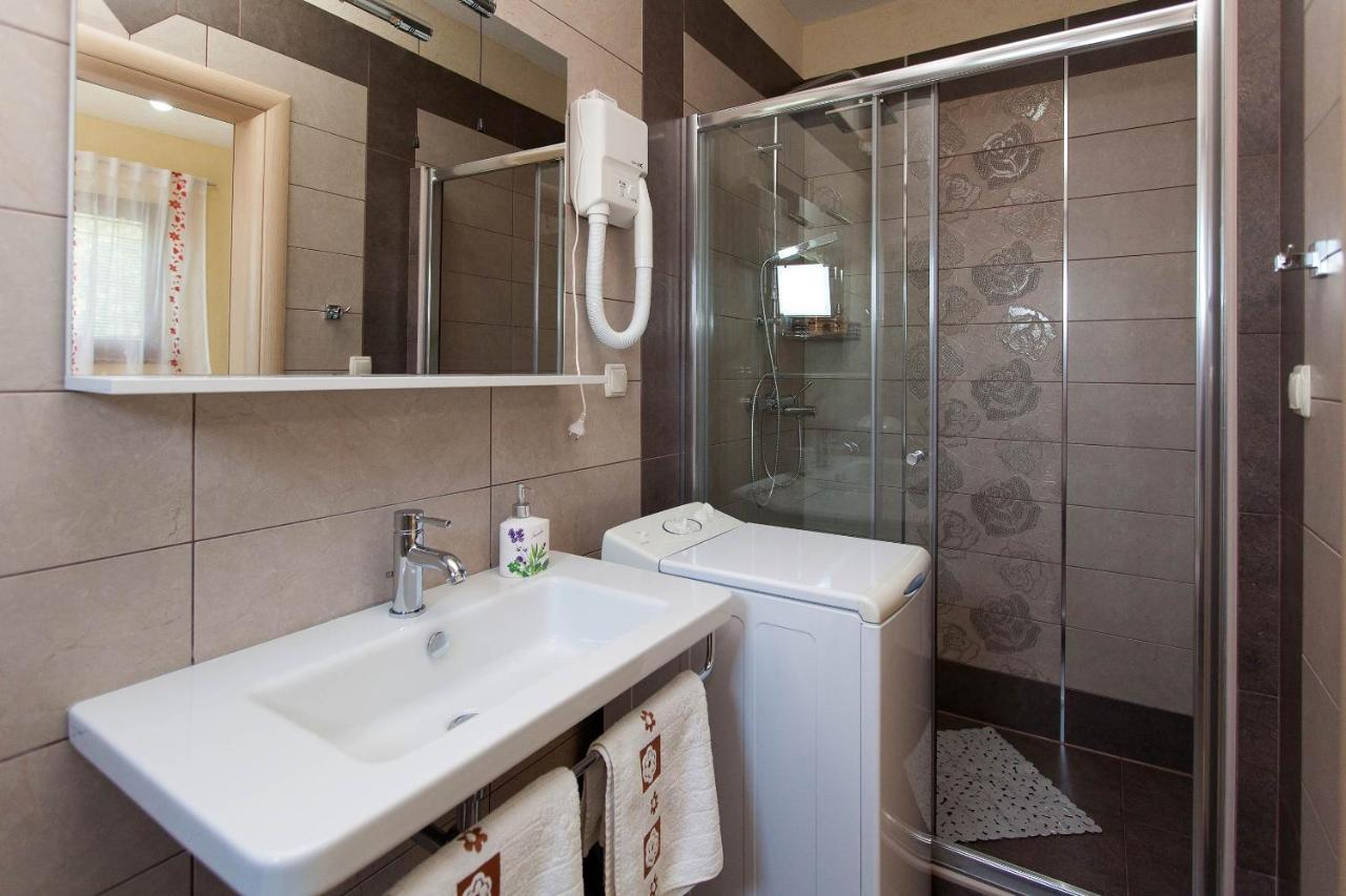 Apartments With A Parking Space Jadranovo, Crikvenica - 2377 מראה חיצוני תמונה